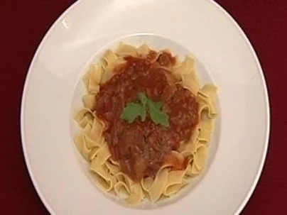 Rinderragout an Bandnudeln (Favorite) - Rezept