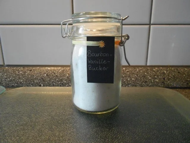 Rezept: Bourbon-Vanille-Zucker selbst gemacht Bourbon-Vanille-Zucker selbst gemacht - Rezept