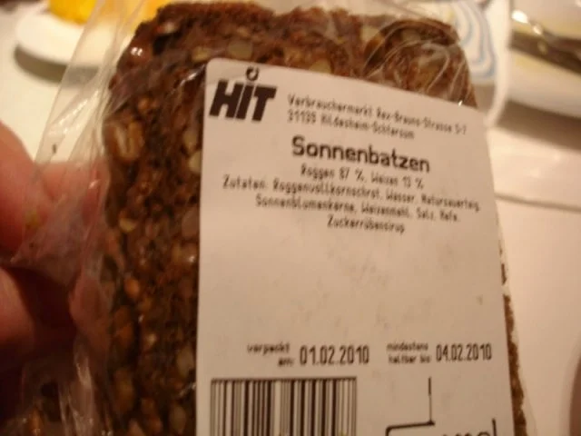 Brot mit gebratenem Leberkäse und Spiegelei - Rezept - Bild Nr. 2