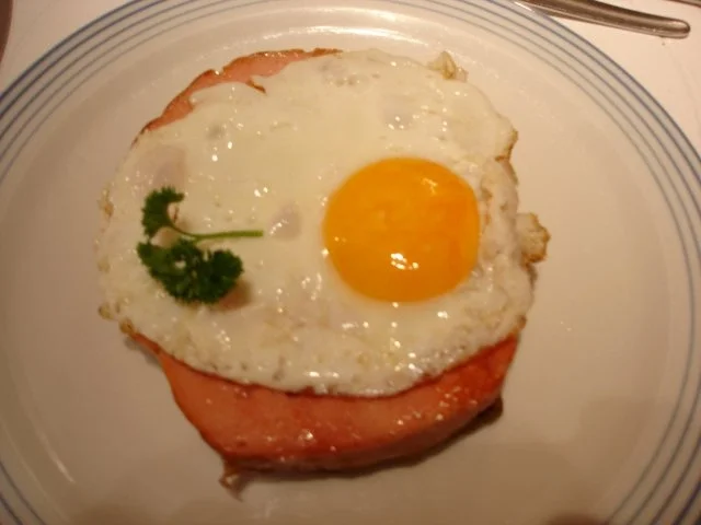 Brot mit gebratenem Leberkäse und Spiegelei - Rezept - Bild Nr. 7