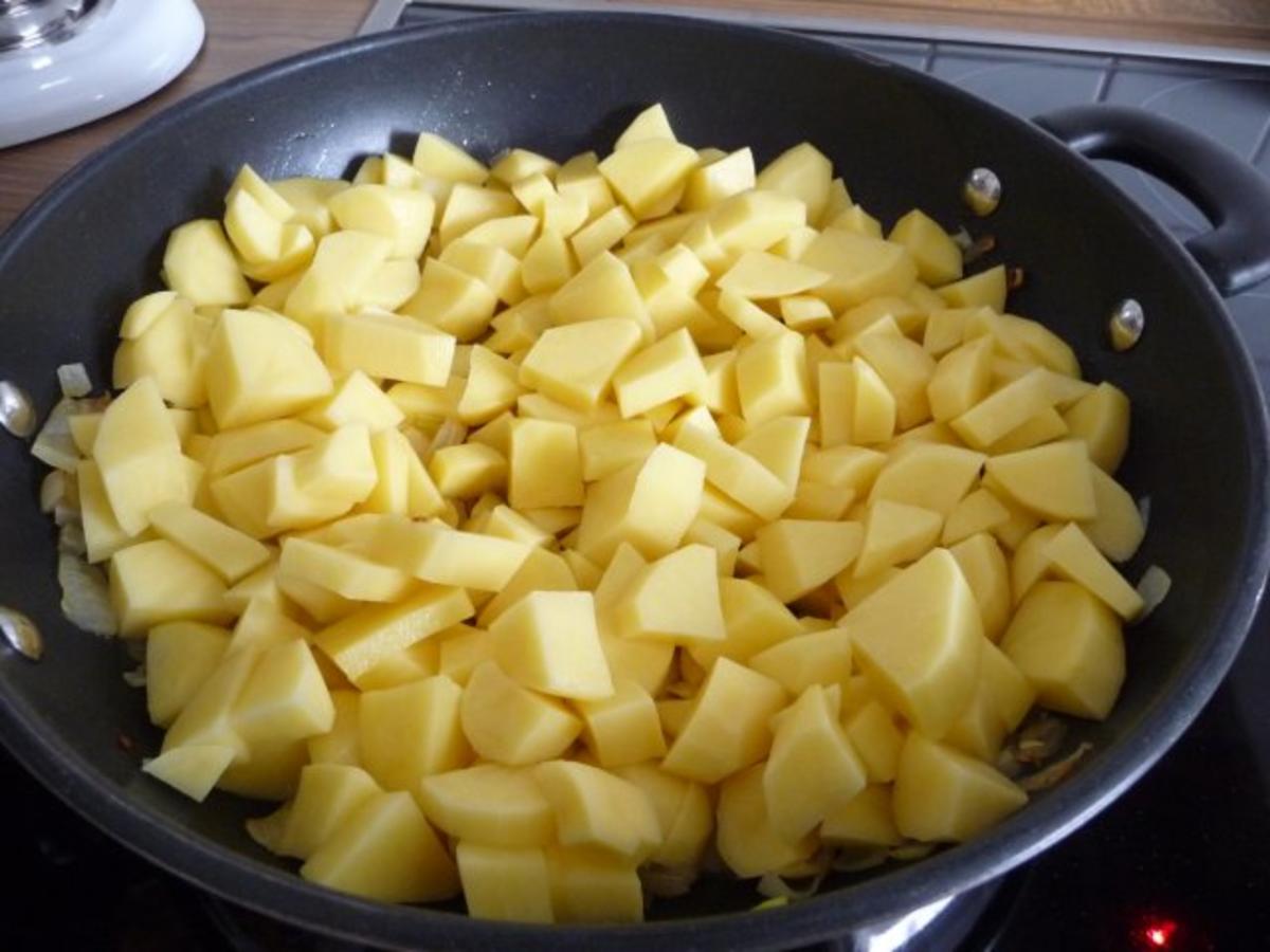 Suppen & Eintöpfe : Schnelle Kartoffelsuppe mit Käsewürstchen - Rezept - Bild Nr. 7