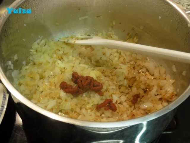 Kartoffelgulyas mit Debreziner - Rezept - Bild Nr. 4