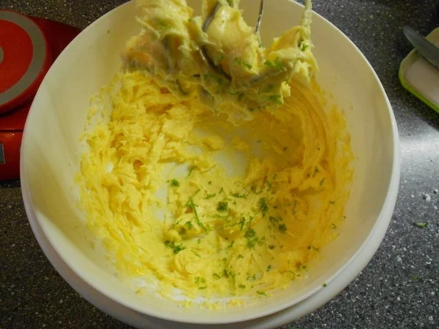 Rezept: Weihnachtsplätzchen -zartes Spritzgebäck mit Limette- Bild Nr. 7 Weihnachtsplätzchen -zartes Spritzgebäck mit Limette- - Rezept - Bild Nr. 7