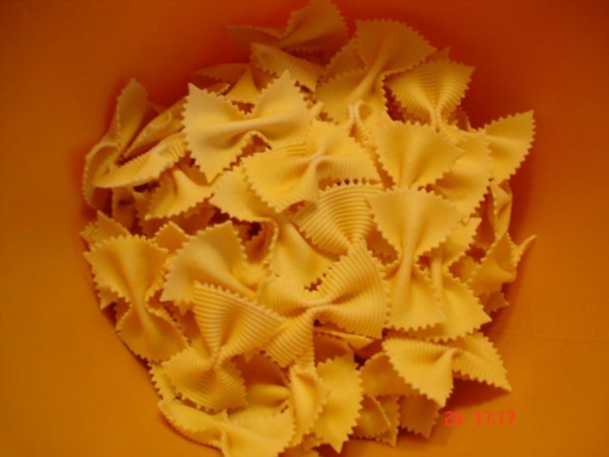 Farfalle mit Käsesauce - Rezept mit Bild - kochbar.de