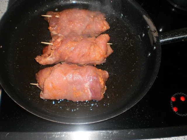 Gefüllte Schnitzelröllchen auf Linsengemüse - Rezept - Bild Nr. 8