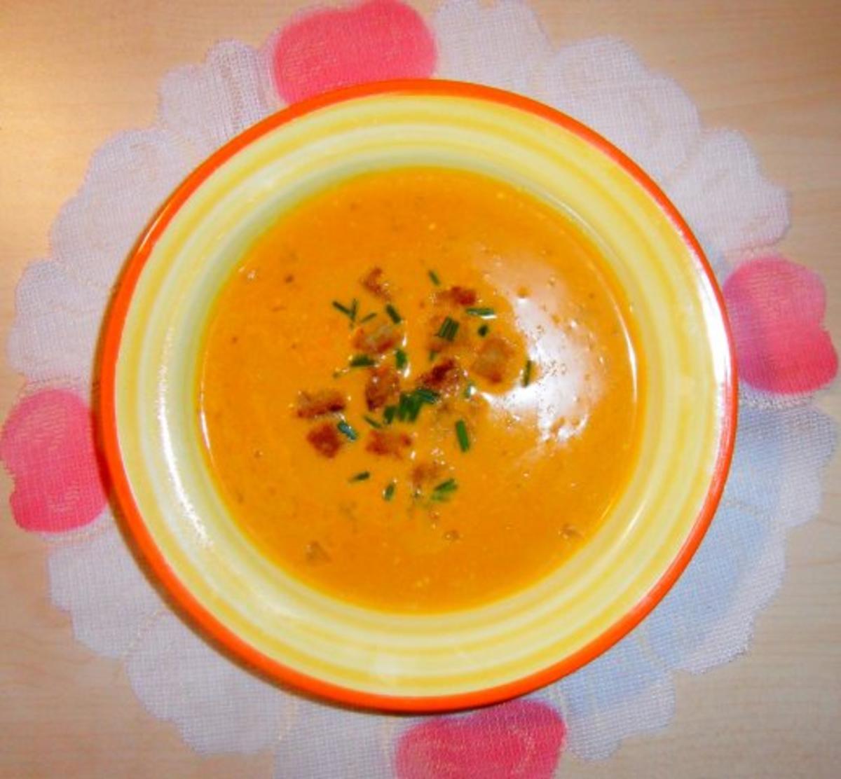 Karotten-Cremesuppe mit Ingwer - Rezept von Miez