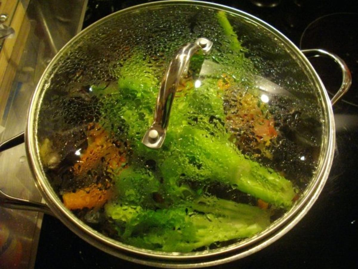 Miesmuscheln im Gemüsesud - Rezept - Bild Nr. 6