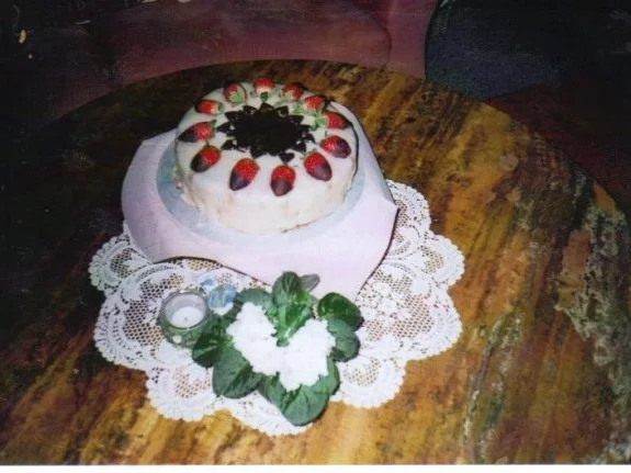 Erdbeer-Marzipan-Torte "Maiglück" - Rezept