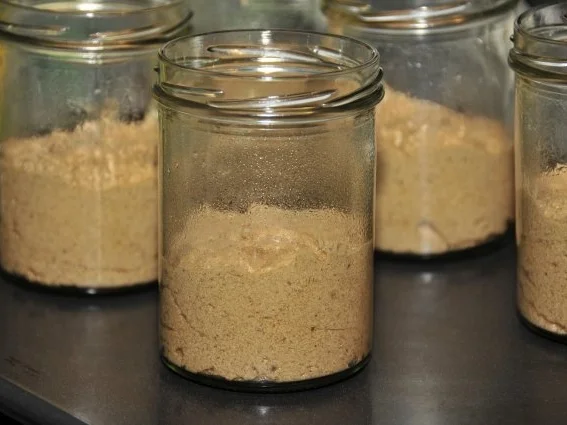 Adventskalender 24. Tag: Rotwein-Nuss-Kuchen im Glas - Rezept - Bild Nr. 5