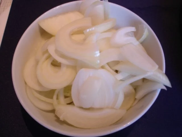 Rezept: Filetkrüstchen mit Zwiebelhaube Bild Nr. 5 Filetkrüstchen mit Zwiebelhaube - Rezept - Bild Nr. 5