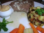 Rezept: Tafelspitz (jedoch angebraten) mit Kartoffelschmarrn und Apfelkren Tafelspitz (jedoch angebraten) mit Kartoffelschmarrn und Apfelkren - Rezept