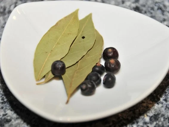 feurige Schmorpfanne mit Rotwein - Rezept - Bild Nr. 6