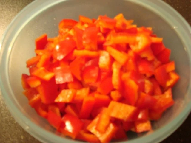 Hähnchenfleisch in  Paprika - Sahne - Soße - Rezept - Bild Nr. 3