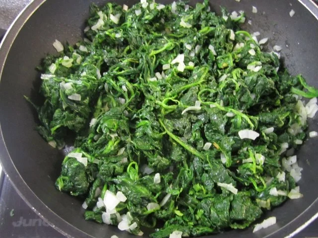 Rezept: Spinat-Ricotta-Strudel Bild Nr. 2 Spinat-Ricotta-Strudel - Rezept - Bild Nr. 2