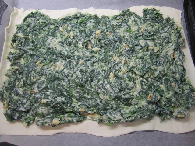 Rezept: Spinat-Ricotta-Strudel Bild Nr. 6 Spinat-Ricotta-Strudel - Rezept - Bild Nr. 6