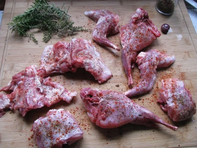 Rezept: Wild: Kaninchen auf Gemüsebett Bild Nr. 2 Wild: Kaninchen auf Gemüsebett - Rezept - Bild Nr. 2