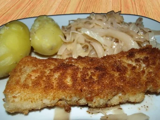 Kabeljau mit Räucherlachs gespickt auf gedünsteten Weißkohl - Rezept - Bild Nr. 5