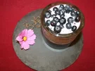 Blaubeer-Macadamia-Cheesecake mit Zimtblüten - Rezept