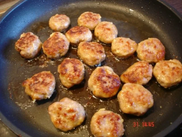 Rezept: Party Mettbällchen Bild Nr. 6 Party Mettbällchen - Rezept - Bild Nr. 6