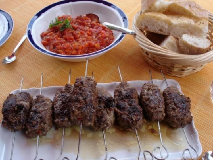 Griechische Hackspieße - Rezept mit Bild - kochbar.de