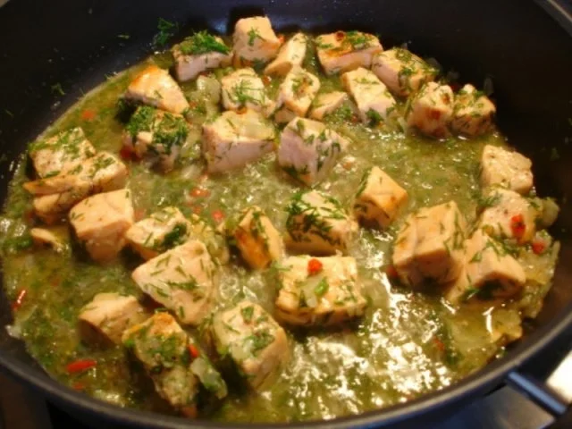 Rezept: Grüne Bandnudeln mit Lachs Bild Nr. 10 Grüne Bandnudeln mit Lachs - Rezept - Bild Nr. 10