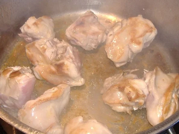 Rezept: Kaninchen Süsssauer Bild Nr. 2 Kaninchen Süsssauer - Rezept - Bild Nr. 2