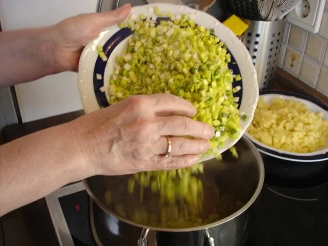 Hackfleisch-Lauch-Suppe - Rezept - Bild Nr. 5