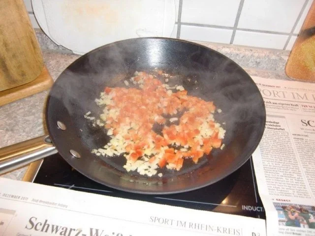 Rezept: Gefüllte Putenröllchen Bild Nr. 5 Gefüllte Putenröllchen - Rezept - Bild Nr. 5