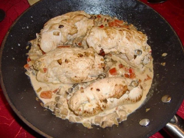 Rezept: Gefüllte Putenröllchen Bild Nr. 17 Gefüllte Putenröllchen - Rezept - Bild Nr. 17