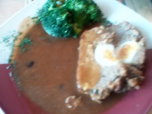 Rezept: Falscher Hase mit Brokkoli Bild Nr. 2 Falscher Hase mit Brokkoli - Rezept - Bild Nr. 2