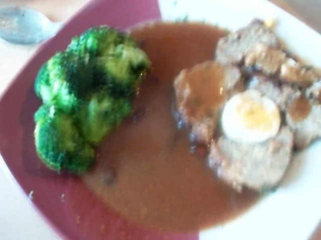 Rezept: Falscher Hase mit Brokkoli Bild Nr. 10 Falscher Hase mit Brokkoli - Rezept - Bild Nr. 10