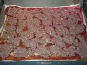 Blätterteigpizza mit Lauch und Hack - Rezept