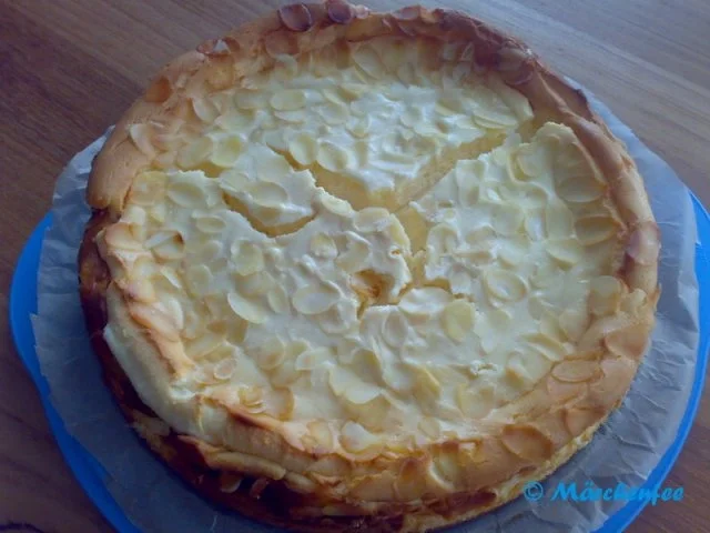 Rezept: Quarkkuchen mit Mandeln Bild Nr. 2 Quarkkuchen mit Mandeln - Rezept - Bild Nr. 2