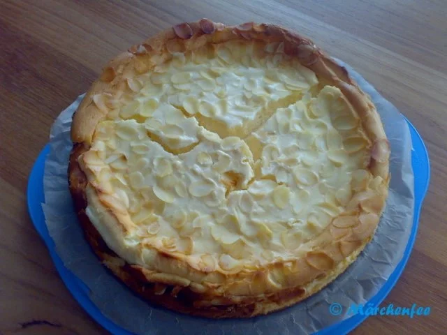 Rezept: Quarkkuchen mit Mandeln Bild Nr. 3 Quarkkuchen mit Mandeln - Rezept - Bild Nr. 3