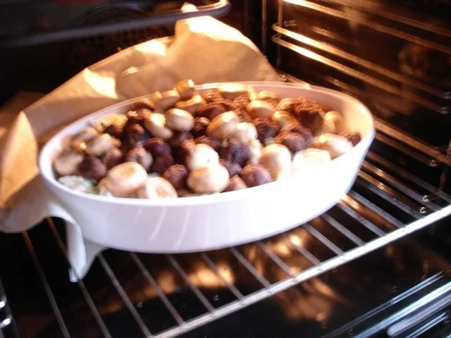 Käsespätzle mit Mettbällchen und Champignons - Rezept - Bild Nr. 9