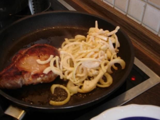 Kassler Kotelett mit Sauerkraut und Kartoffelpüree - Rezept - kochbar.de