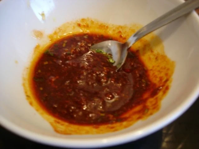 Knusprige Hähnchenkeulen mit Curryreis und Brokkoliröschen - Rezept - Bild Nr. 3