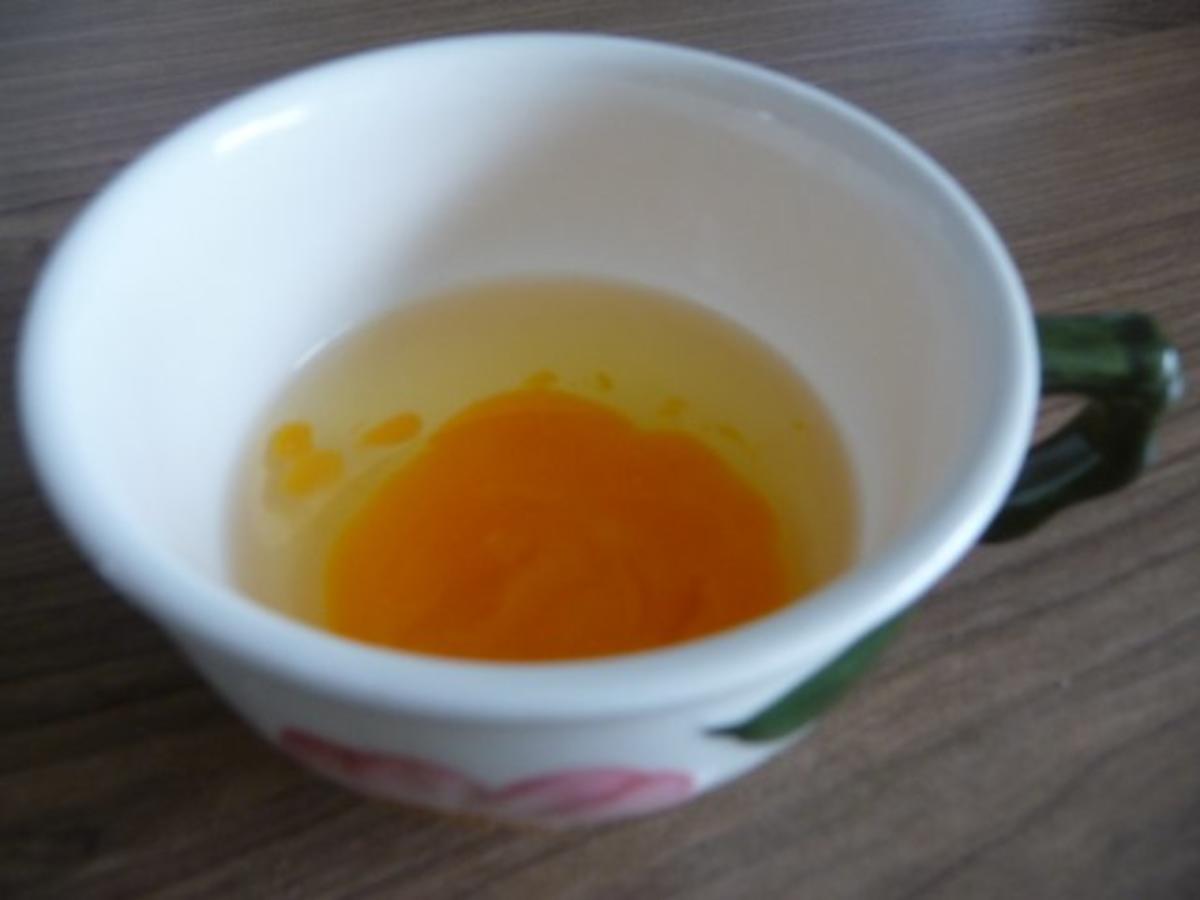 Suppen & Eintopf : Maultaschensuppe mit Ei und einen Salat dazu - Rezept - Bild Nr. 3