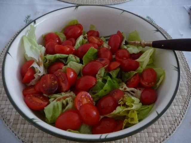 Rezept: Suppen & Eintopf : Maultaschensuppe mit Ei und einen Salat dazu Bild Nr. 13 Suppen & Eintopf : Maultaschensuppe mit Ei und einen Salat dazu - Rezept - Bild Nr. 13