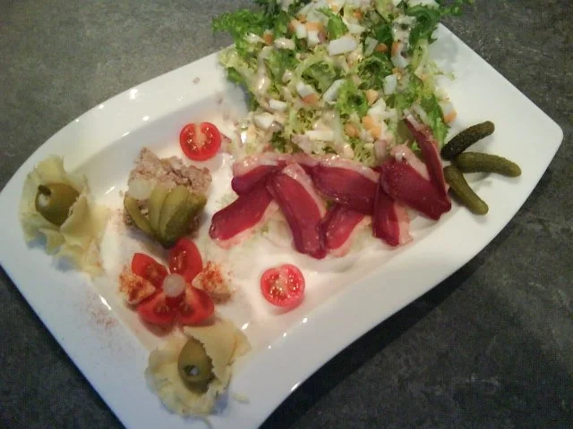 Rezept: Entenbrust geräuchert im Friséebett Bild Nr. 3 Entenbrust geräuchert im Friséebett - Rezept - Bild Nr. 3