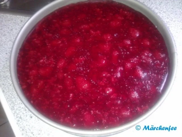 Himbeer-Torte - Rezept - Bild Nr. 2