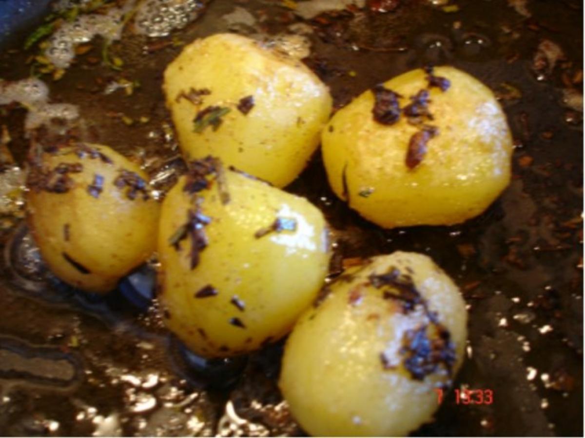 Lummerbraten gegrillt mit Rosmarinkartoffeln und Bohnen - Rezept - Bild Nr. 11