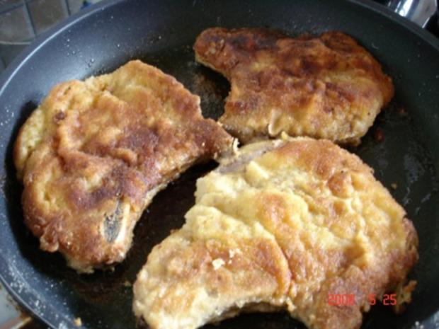 Koteletts mit Kartoffelsalat - Rezept mit Bild - kochbar.de