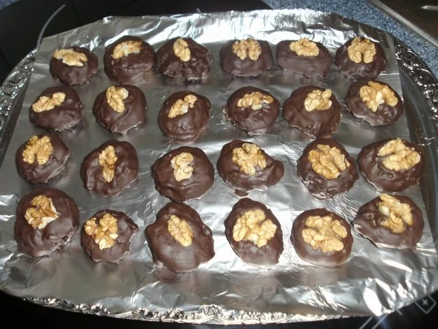 Walnuss-Aprikosen-Konfekt - Rezept - Bild Nr. 2