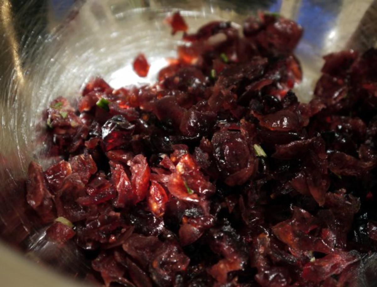 Mit Cranberries gefüllte Hähnchenbrust - Rezept - Bild Nr. 3