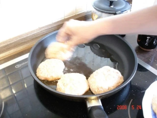 Rezept: Mama´s Buletten Bild Nr. 8 Mama´s Buletten - Rezept - Bild Nr. 8