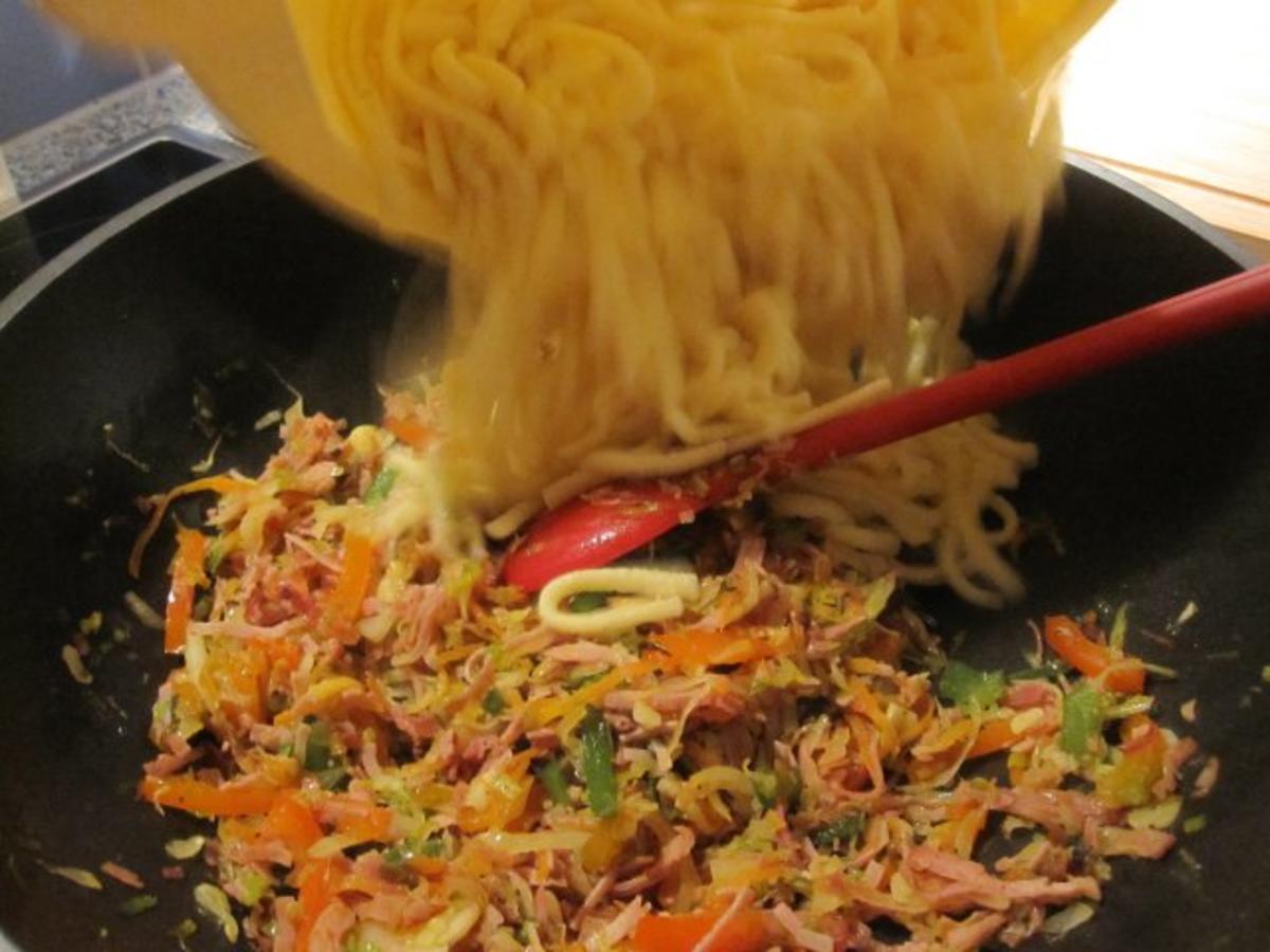 Spätzlepfanne, leicht asiatisch angehaucht doch - einfach - von sonja54