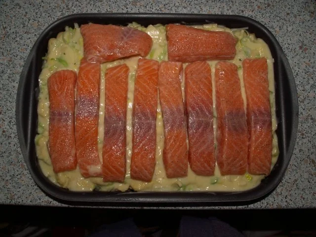 Lachs auf Lauch-Apfel-Gemüse mit Gnocchi - Rezept