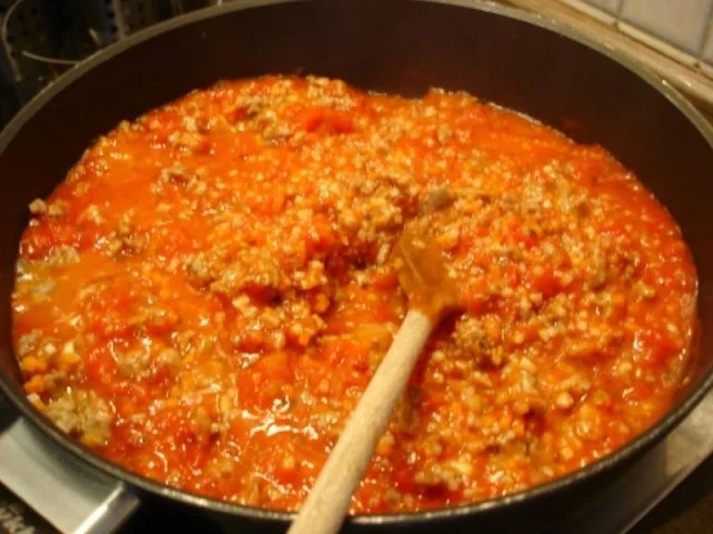 Rezept: Nudeln mit Hackfleischsoße Bild Nr. 8 Nudeln mit Hackfleischsoße - Rezept - Bild Nr. 8