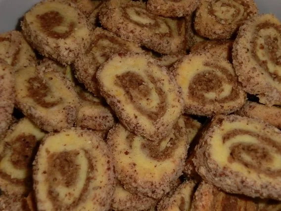 Rezept: Nuss-Spiralen mit Zimt Nuss-Spiralen mit Zimt - Rezept